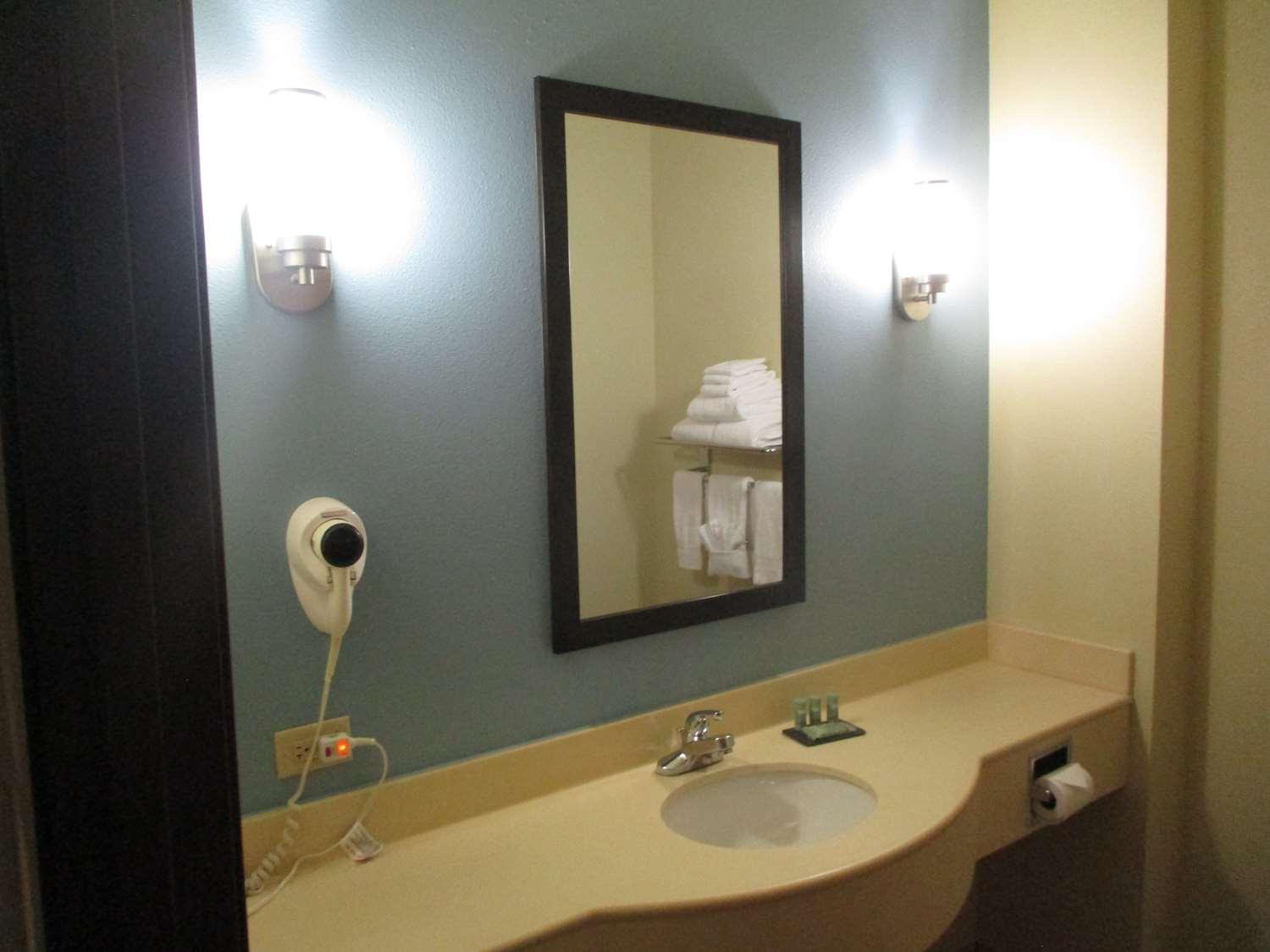 Best Western Coffeyville Central Business District Inn And Suites Kültér fotó