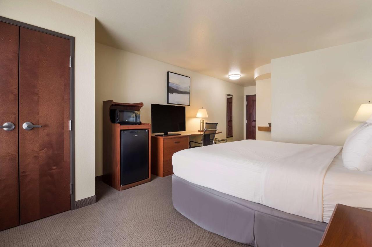 Best Western Coffeyville Central Business District Inn And Suites Kültér fotó